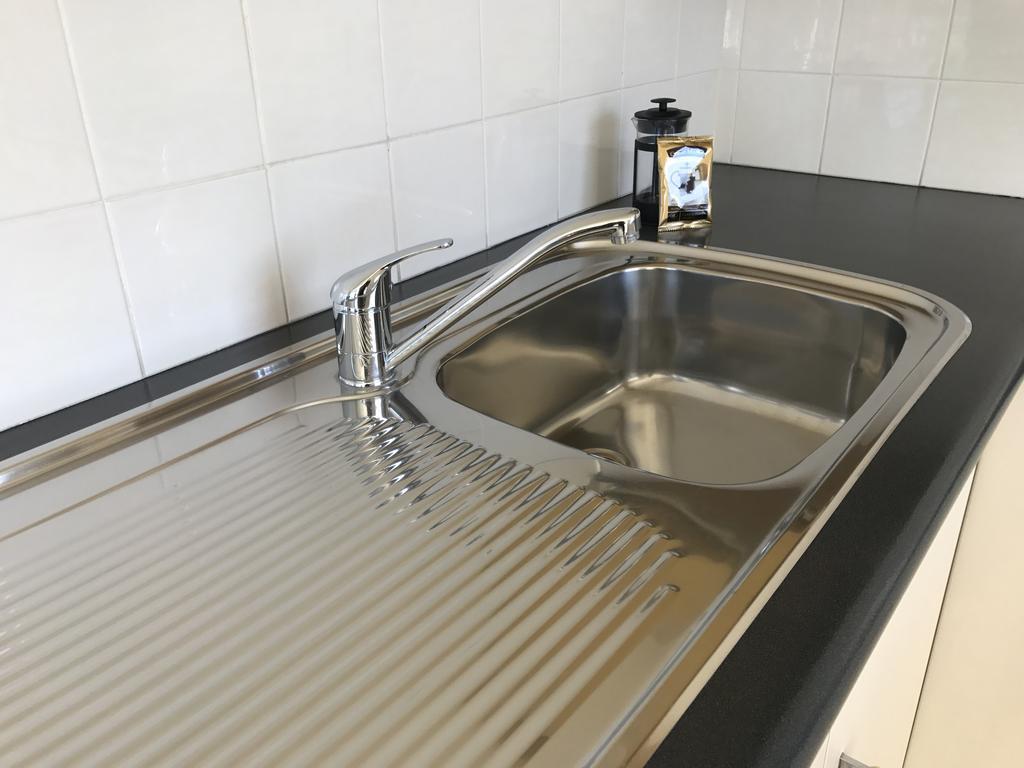 Pacific Harbour Motor Inn Gisborne Dış mekan fotoğraf