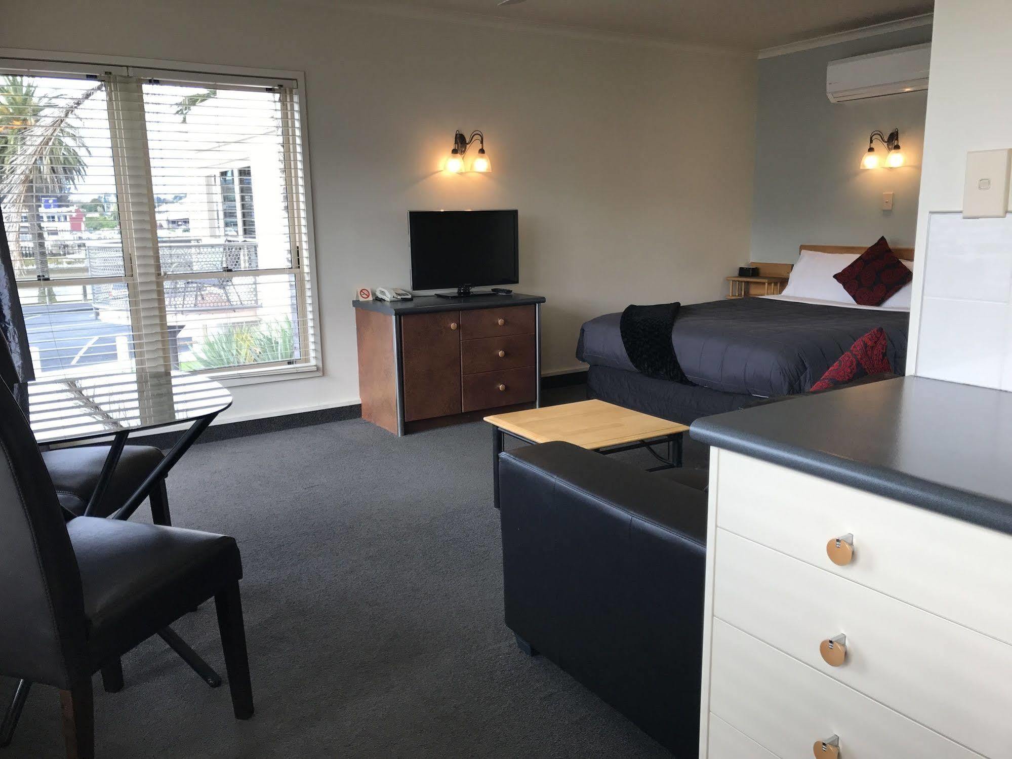 Pacific Harbour Motor Inn Gisborne Dış mekan fotoğraf