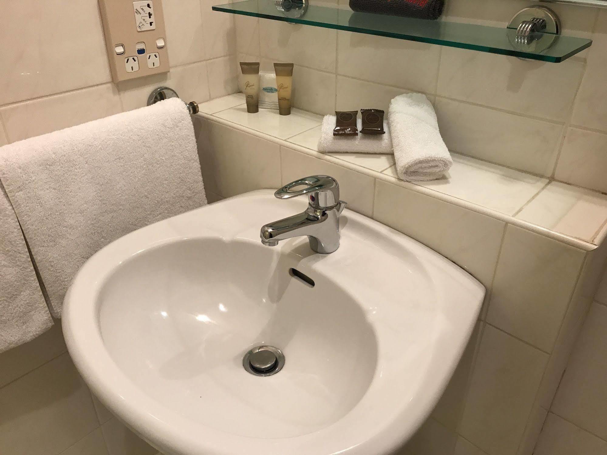 Pacific Harbour Motor Inn Gisborne Dış mekan fotoğraf
