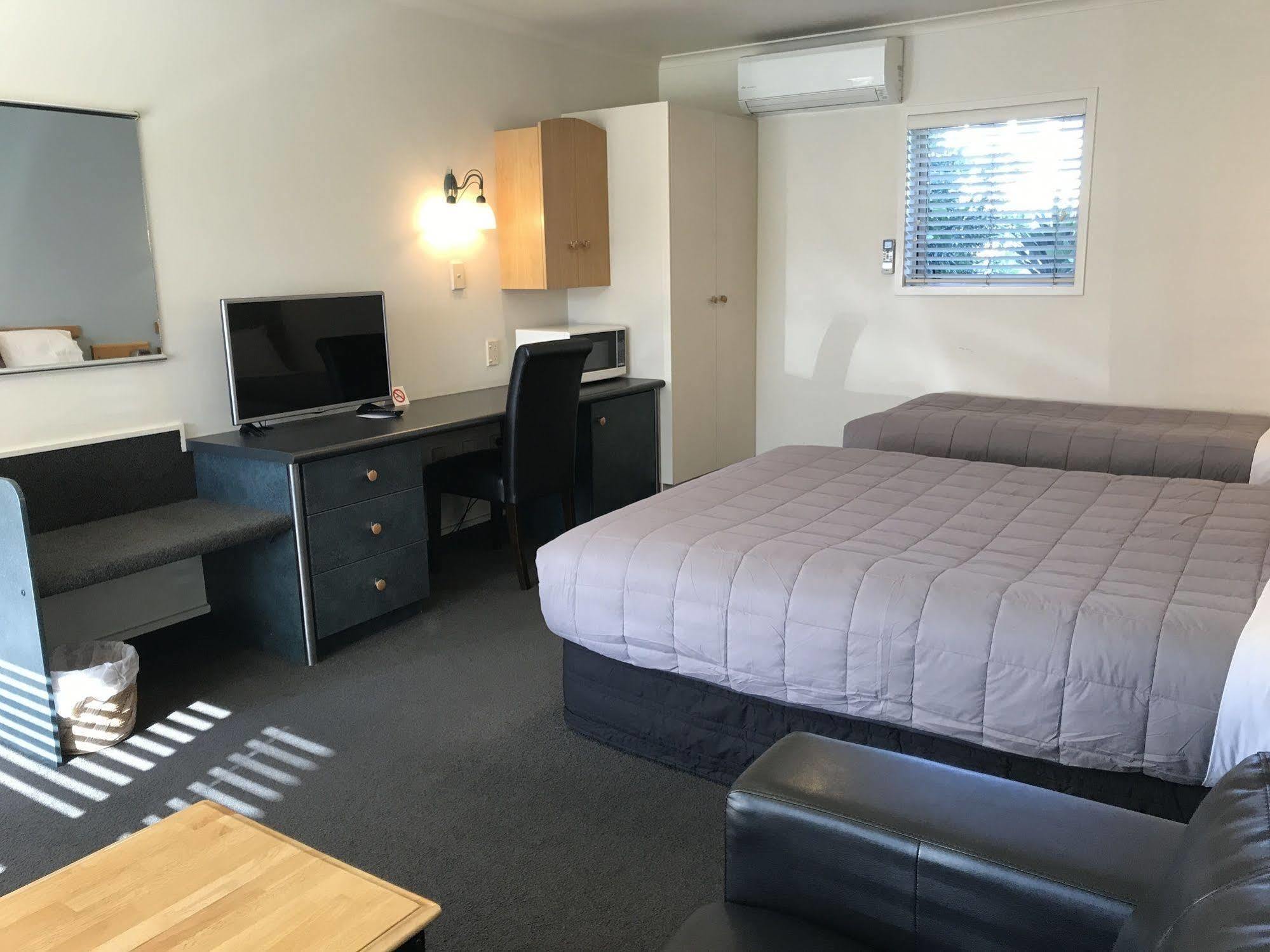 Pacific Harbour Motor Inn Gisborne Dış mekan fotoğraf
