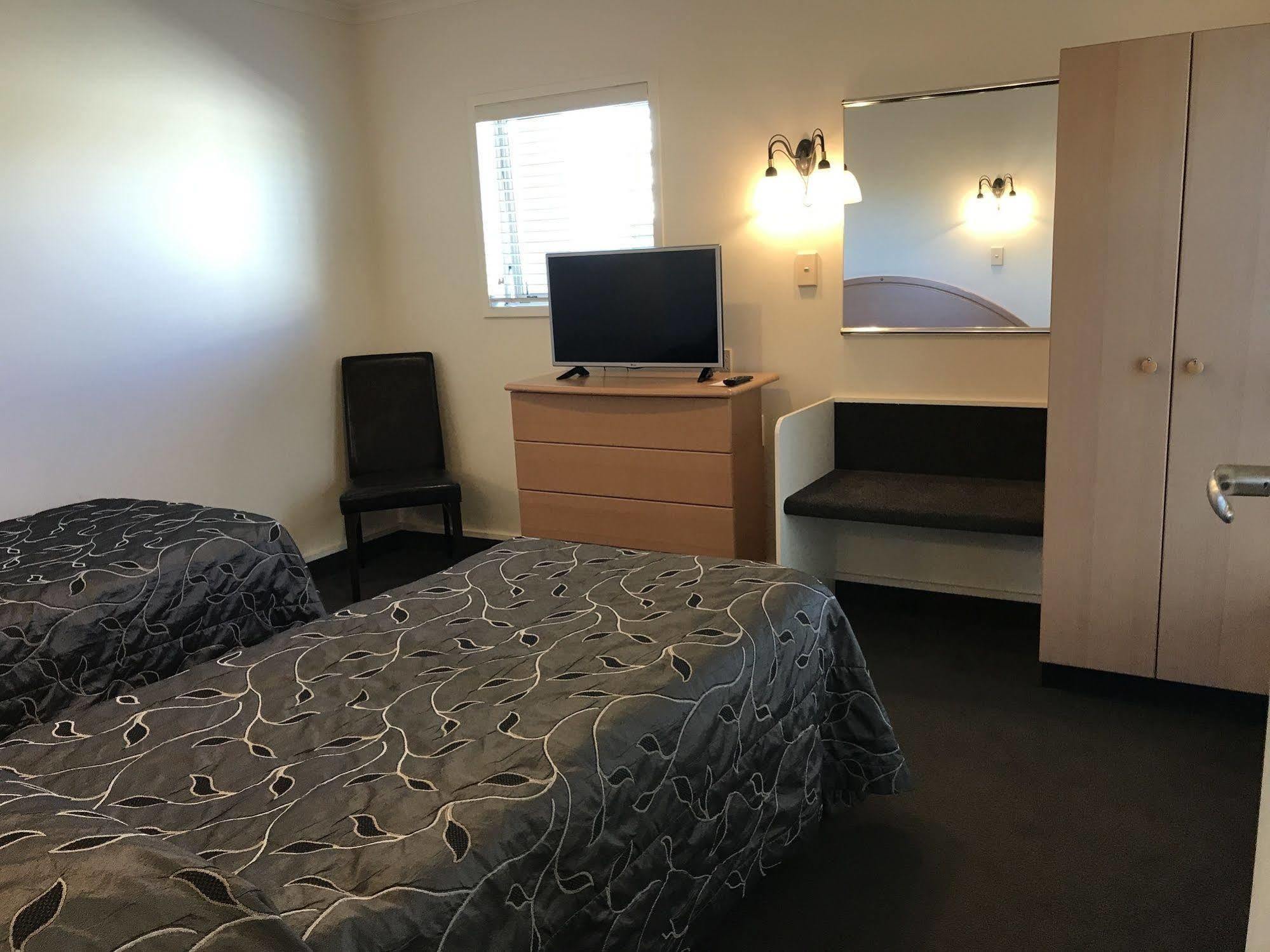 Pacific Harbour Motor Inn Gisborne Dış mekan fotoğraf